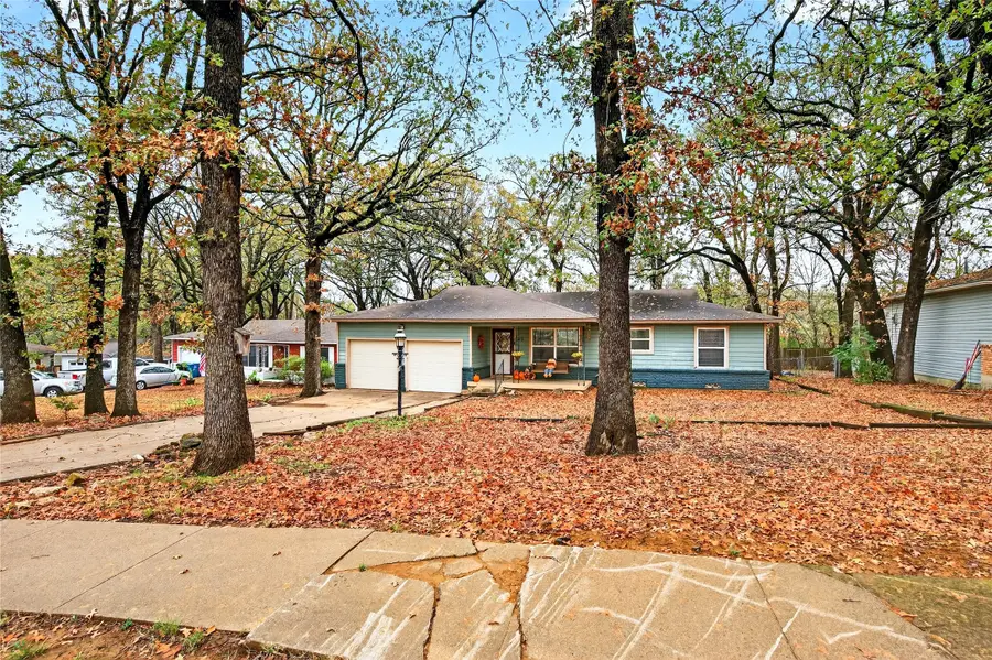 1115 Oakridge Drive, Denison, TX 75020 - Image #3