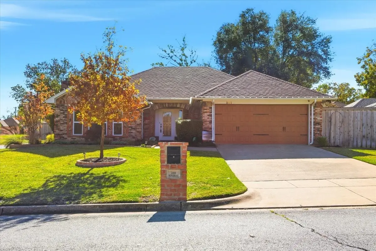 201 Montreal Drive, Hurst, TX 76054 - Image #1