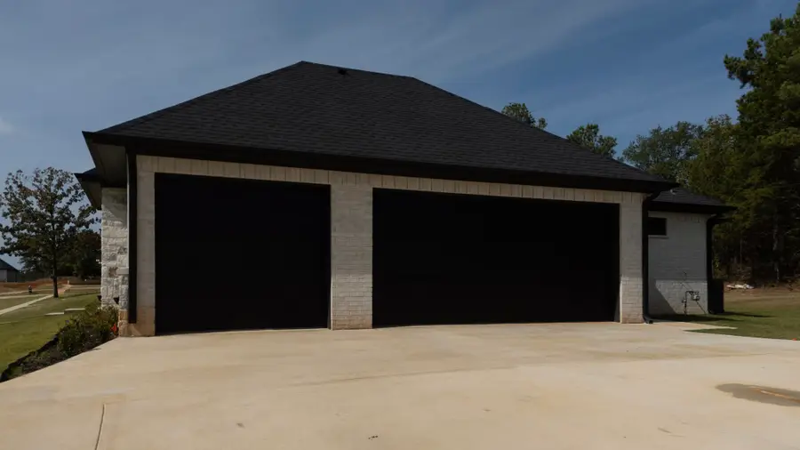 12328 Oak Grove Drive, Lindale, TX 75706 - Image #3