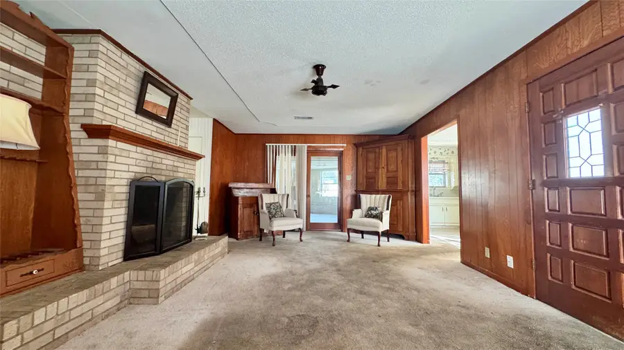 100 Poinsetta Circle, Terrell, TX 75160 - Image #2