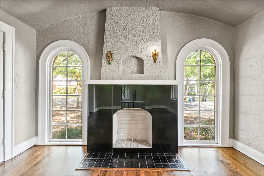 2711 Greene Avenue, Fort Worth, TX 76109 - Image #3