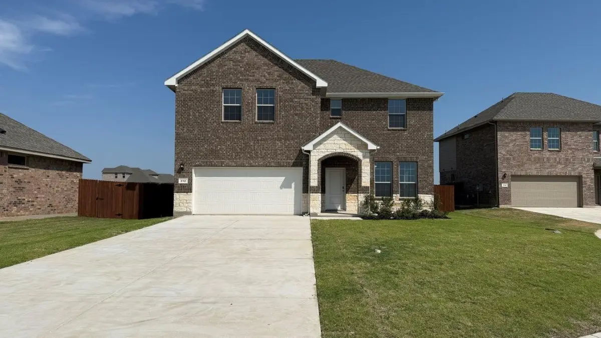 105 Seabiscuit Court, Granbury, TX 76049 - Image #1