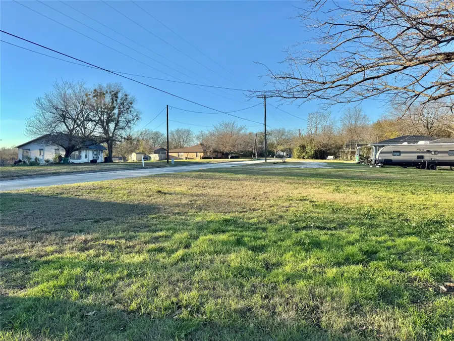 1812 Rice Avenue, Gainesville, TX 76240 - Image #3
