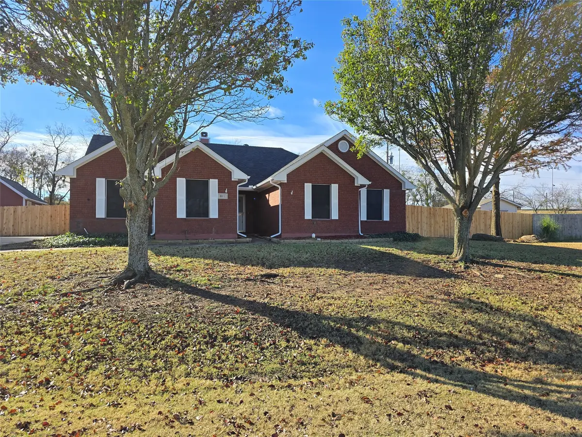601 Preston Glen, Gunter, TX 75058 - Image #1