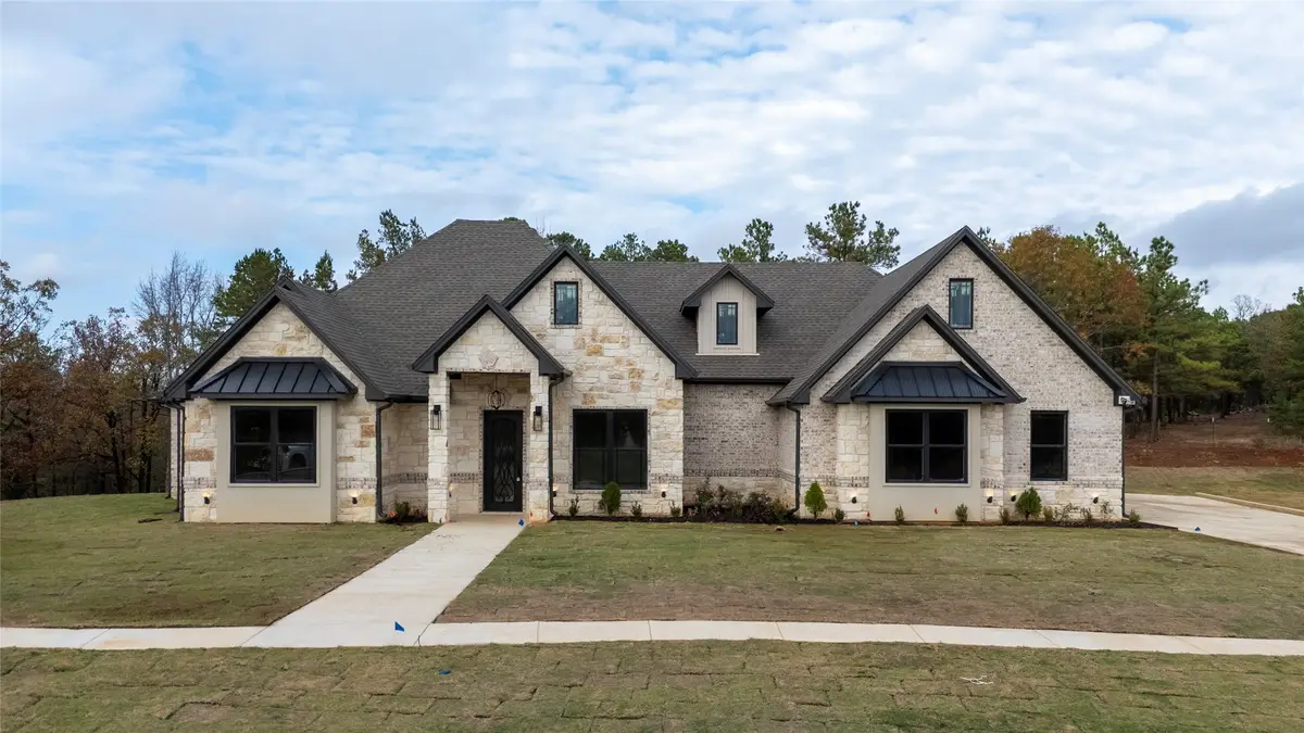 12342 Oak Grove Drive, Lindale, TX 75706 - Image #1