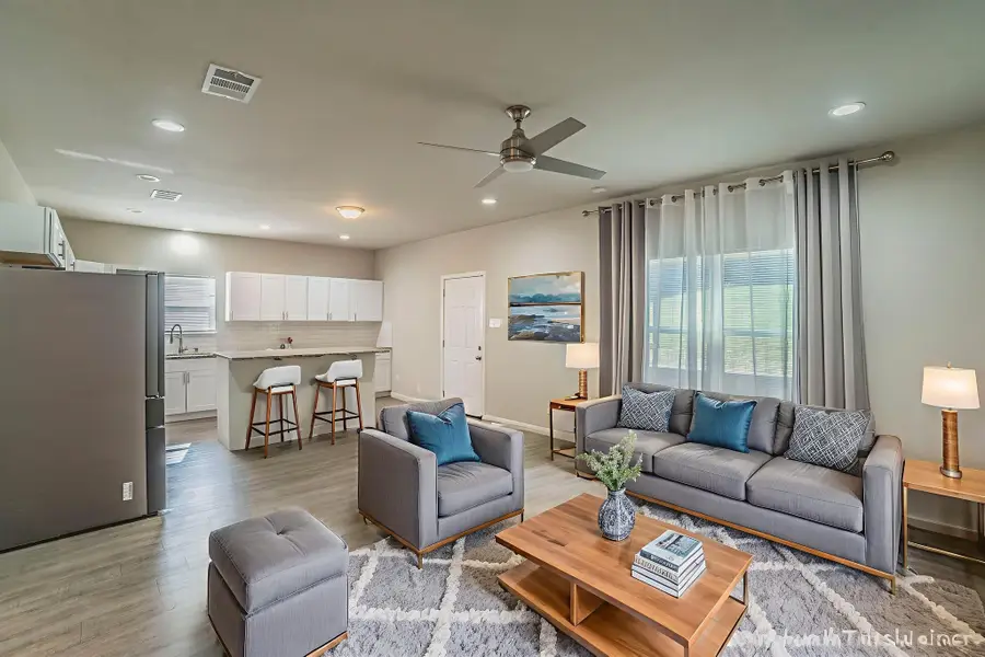 2407 Lee Avenue, Fort Worth, TX 76164 - Image #2