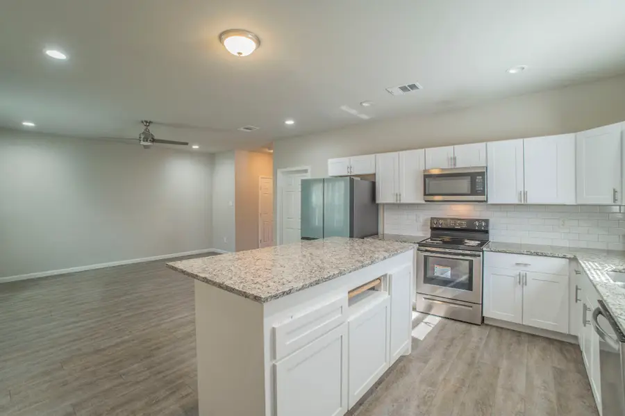 2407 Lee Avenue, Fort Worth, TX 76164 - Image #3