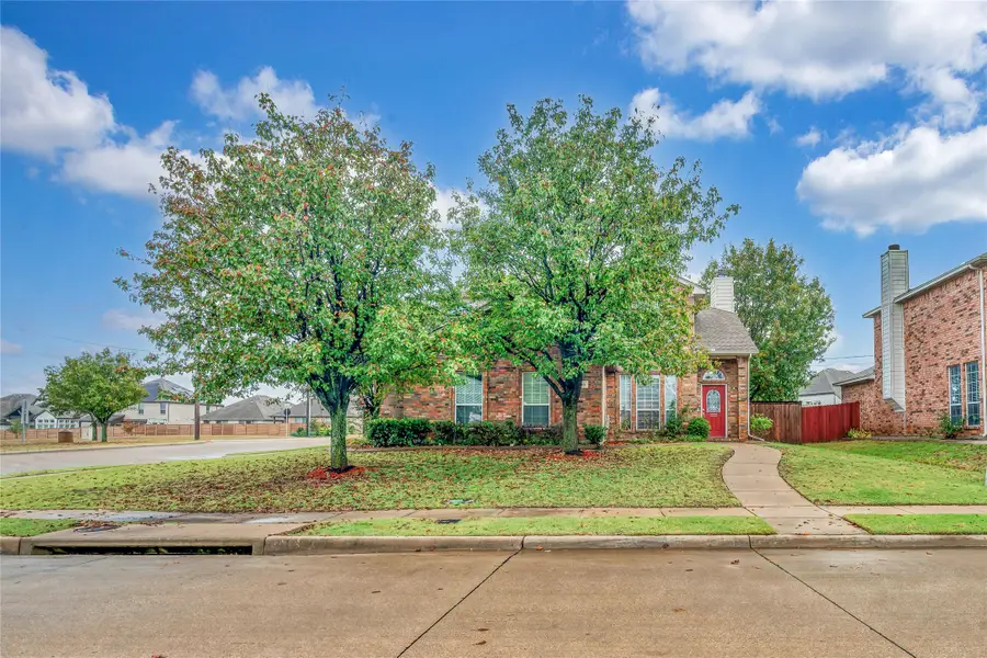 400 Goodnight Trail, Justin, TX 76247 - Image #3