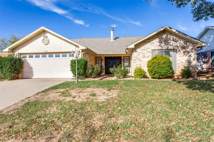7007 Forestview Drive, Arlington, TX 76016 - Image #2
