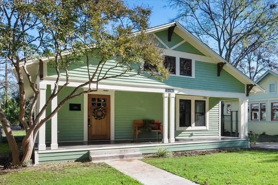 218 N Willomet Avenue, Dallas, TX 75208 - Image #2