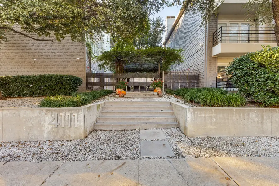 4111 Cole Avenue #17, Dallas, TX 75204 - Image #2