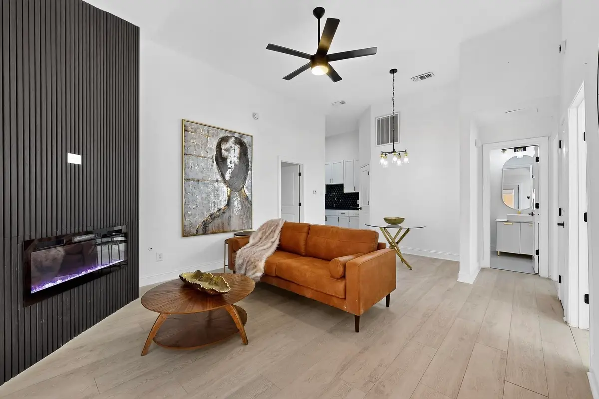 455 Chestnut Lane, Desoto, TX 75115 - Image #1