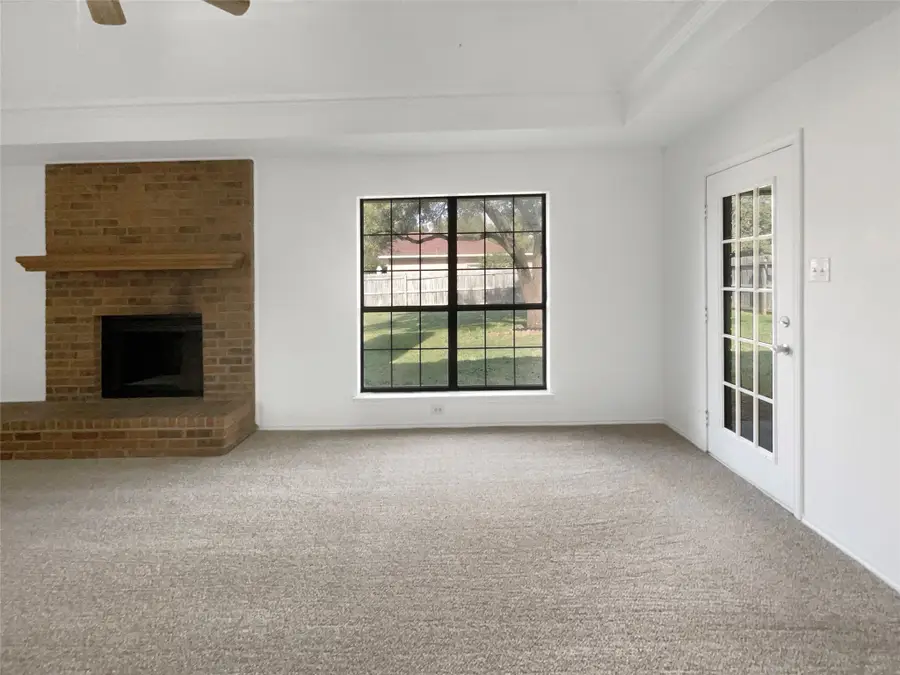 1300 Belvon Place, Cleburne, TX 76033 - Image #3