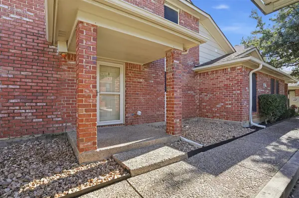 3137 Sappington Place #D, Fort Worth, TX 76116