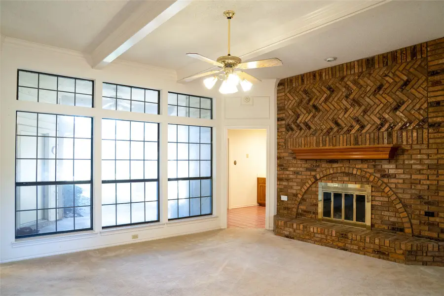 5202 Bradley Lane, Arlington, TX 76017 - Image #2