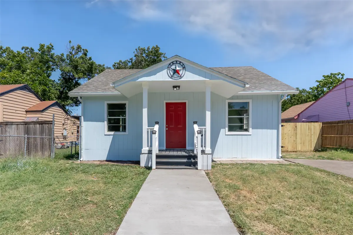 1506 Hickory Street, Grand Prairie, TX 75050 - Image #1