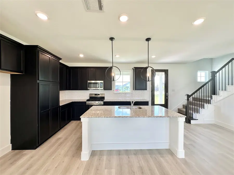 1355 Orange Blossom Court, Gainesville, TX 76240 - Image #2