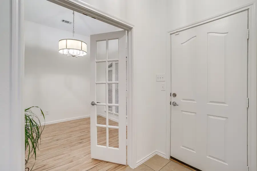 9237 Odeum Drive, Fort Worth, TX 76244 - Image #2