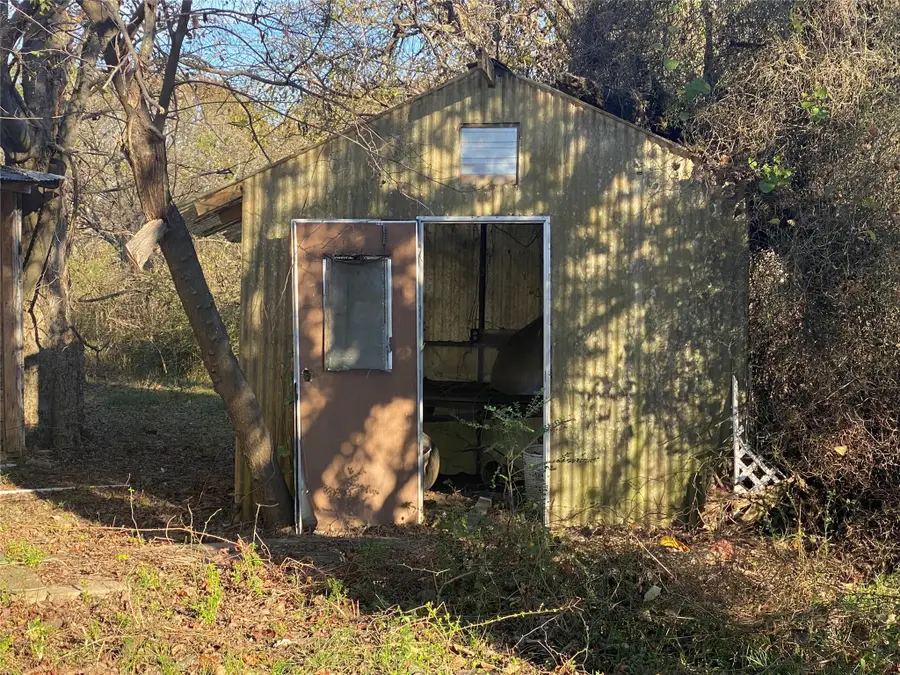 207 Mill Street, Lone Oak, TX 75453 - Image #3