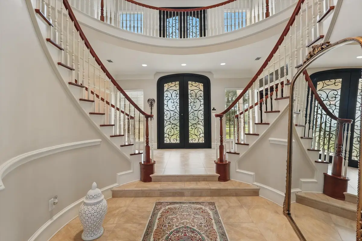 6260 Oak Hollow Drive, Burleson, TX 76028 - Image #1