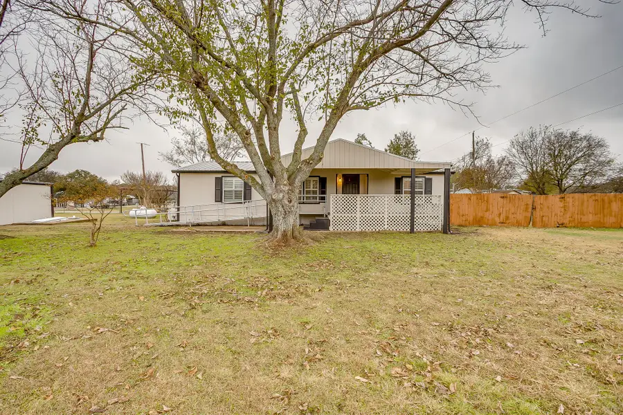 1328 Pete Drive, Willow Park, TX 76008 - Image #3