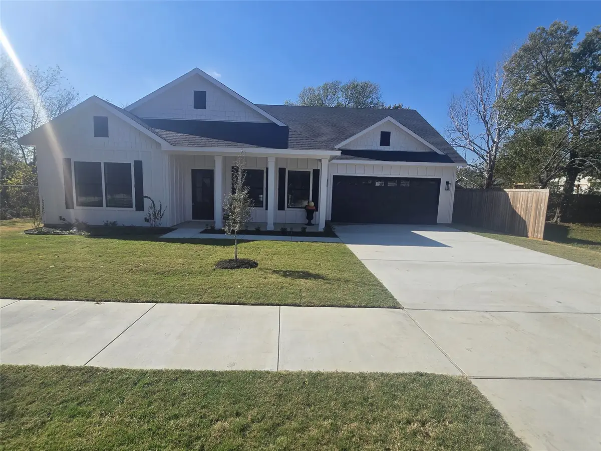 1500 Brackens Street, Waxahachie, TX 75165 - #1