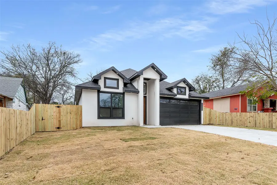2827 Fernwood Avenue, Dallas, TX 75216 - Image #2