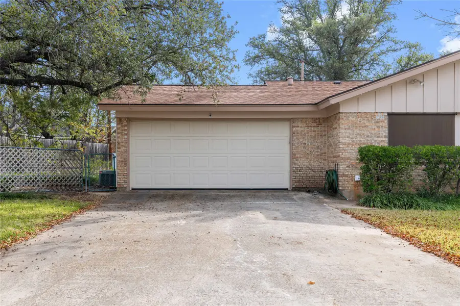 1600 Broadmoor Drive, Brownwood, TX 76801 - Image #2