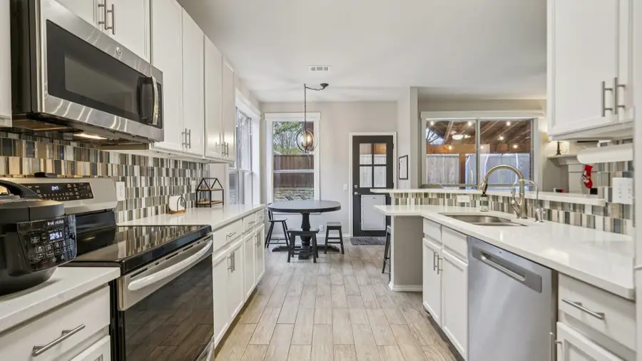 2613 Travis Drive, McKinney, TX 75072 - Image #3