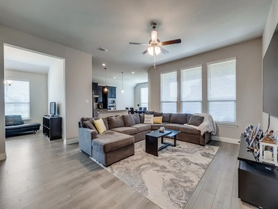 3460 April Breeze Trail, Grand Prairie, TX 76065 - Image #3