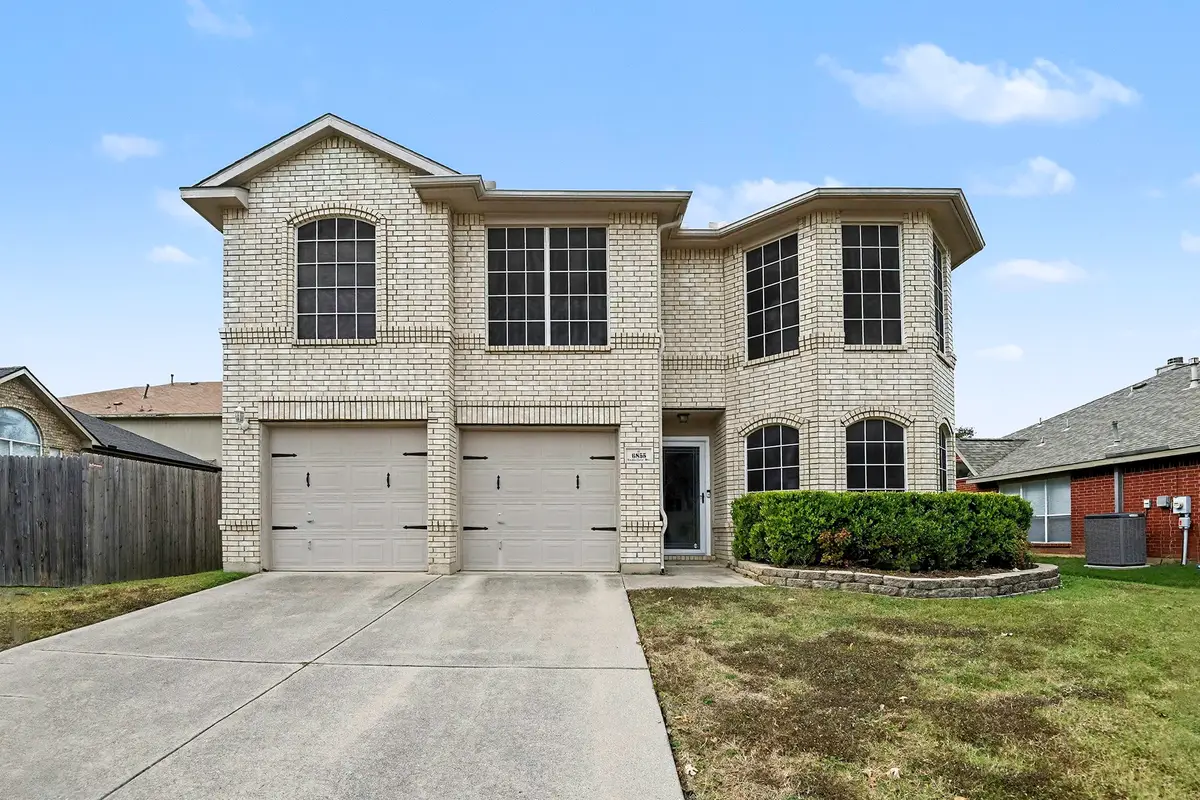 6855 Genevieve Drive, Fort Worth, TX 76137 - Image #1