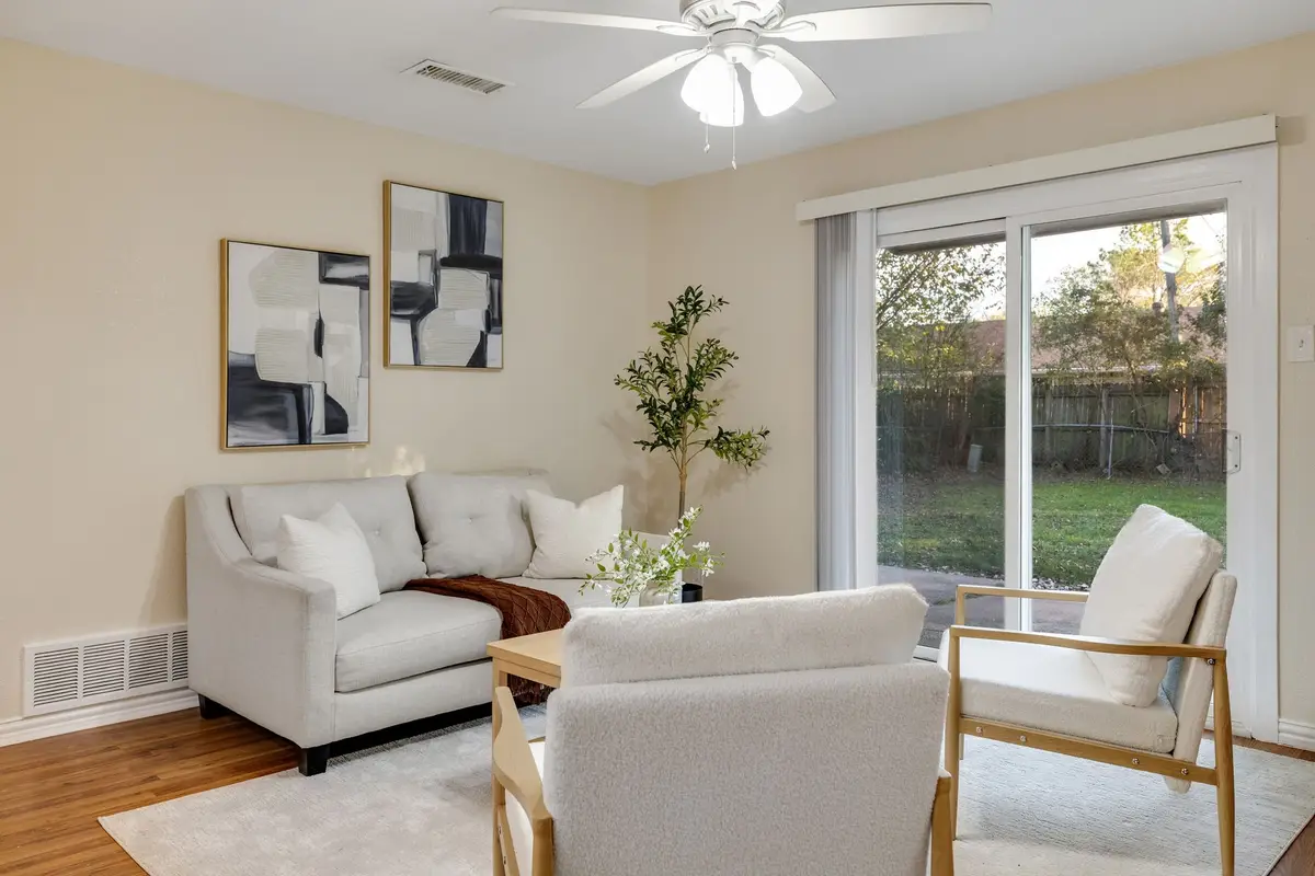 449 Springdale, Grand Prairie, TX 75052 - Image #1