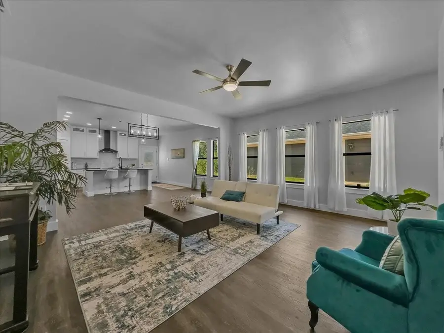 3612 Broken Bow Drive, Granbury, TX 76048 - Image #2