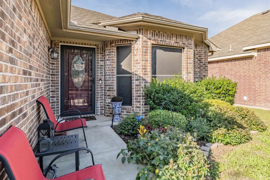 2937 Mayfair Lane, Lancaster, TX 75134 - Image #2