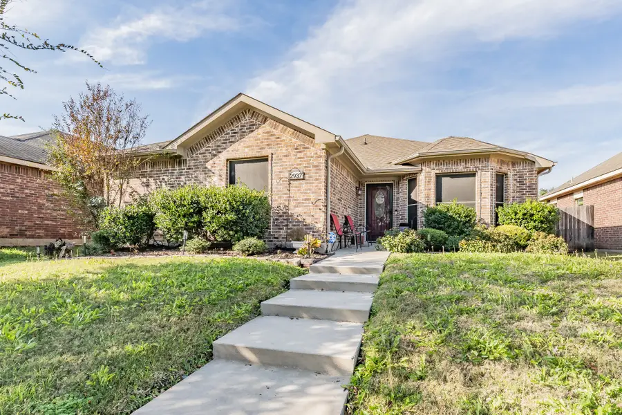 2937 Mayfair Lane, Lancaster, TX 75134 - Image #3