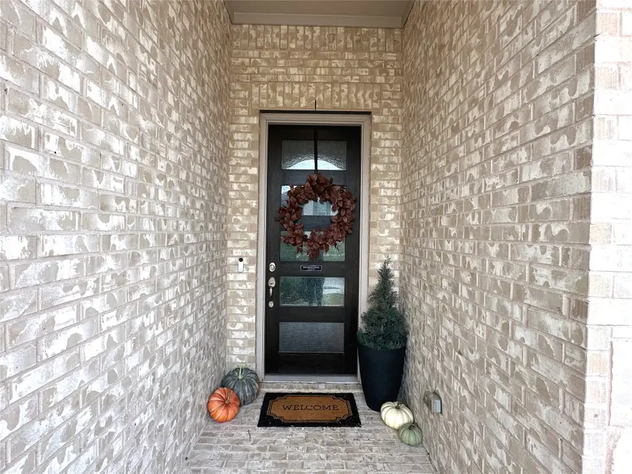 7313 Bird Cherry Lane, Little Elm, TX 76227 - Image #2