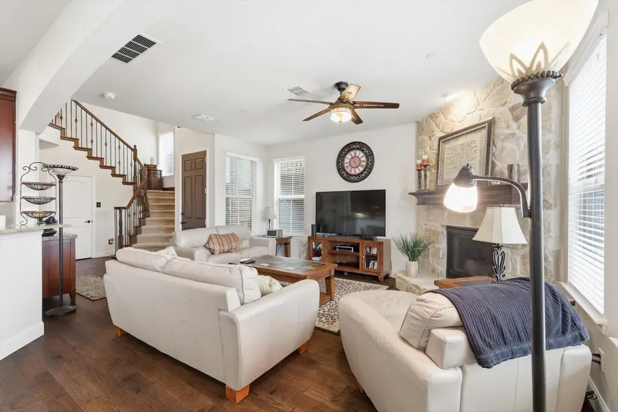 827 Vashon Drive, Allen, TX 75013 - Image #3