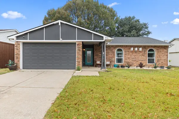 711 Sunny Slope Drive, Allen, TX 75002
