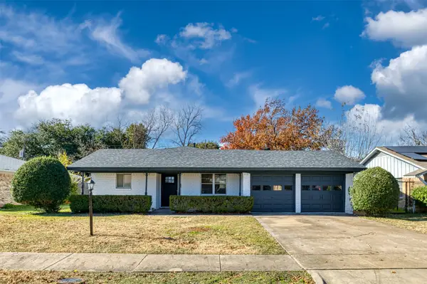 2130 Lemart Street, Grand Prairie, TX 75051