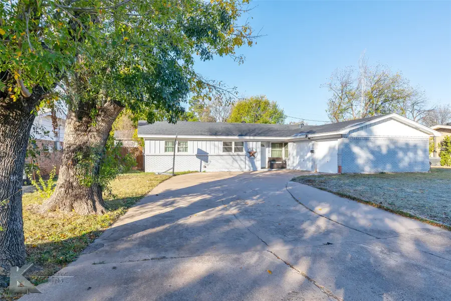 2310 Hollis Drive, Abilene, TX 79605 - Image #2