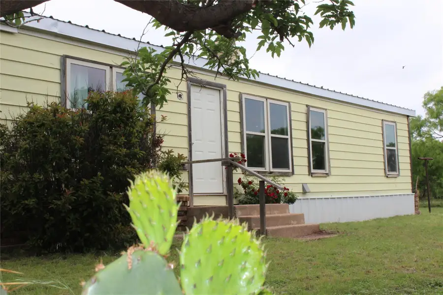 8402 Spinks Road, Abilene, TX 79603 - Image #2