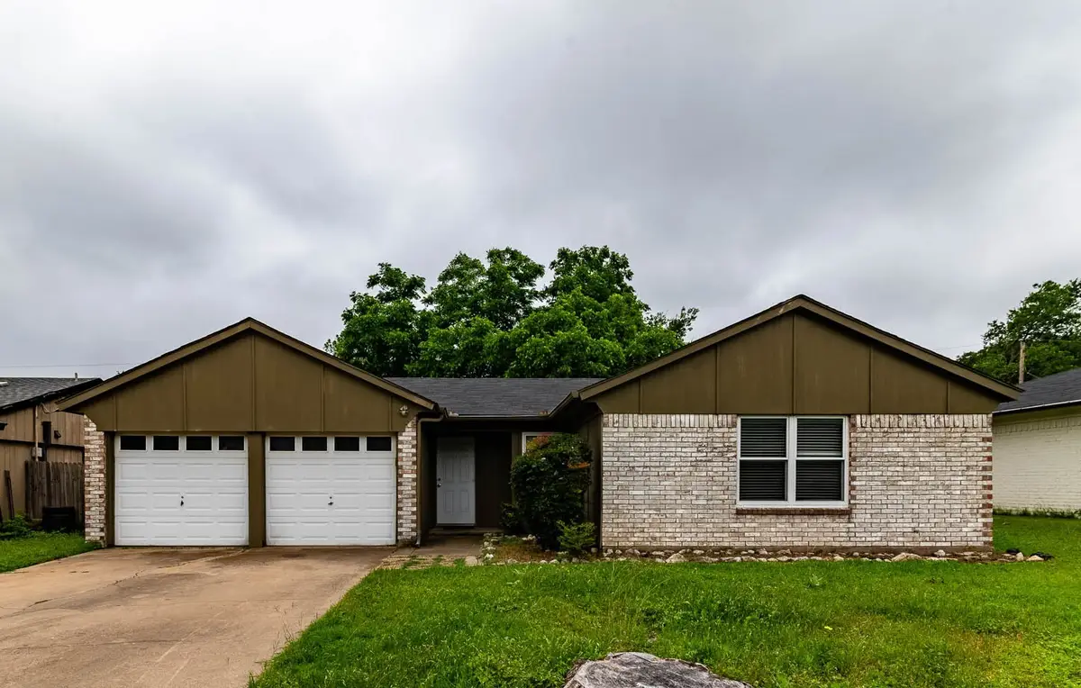 513 Charlyne Drive, Burleson, TX 76028 - #1