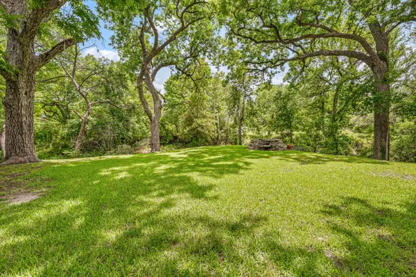 2917 Waterwood Court, Granbury, TX 76048