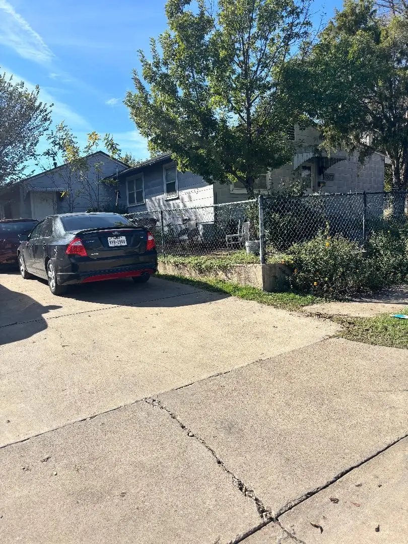 2577 22nd Street, Fort Worth, TX 76106 - Image #1