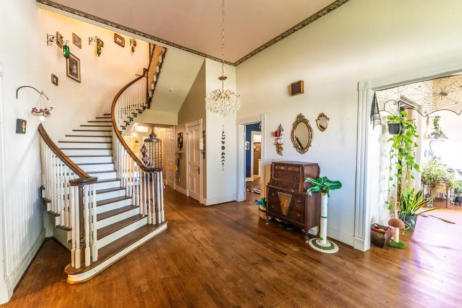 414 College Street, Sulphur Springs, TX 75482 - #3