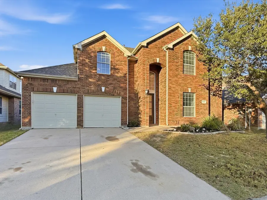 3257 Button Bush Drive, Fort Worth, TX 76244 - Image #2