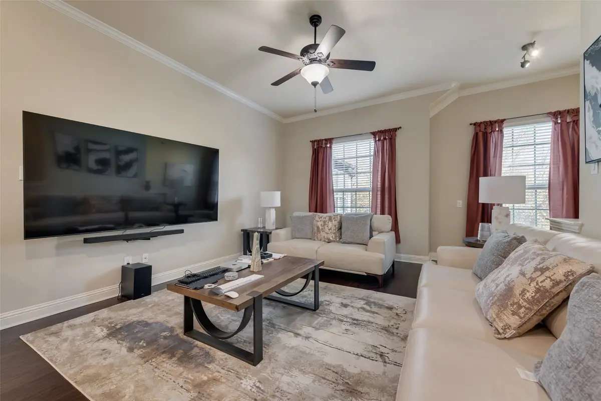 5007 Venecia Way, Grand Prairie, TX 75052 - Image #1