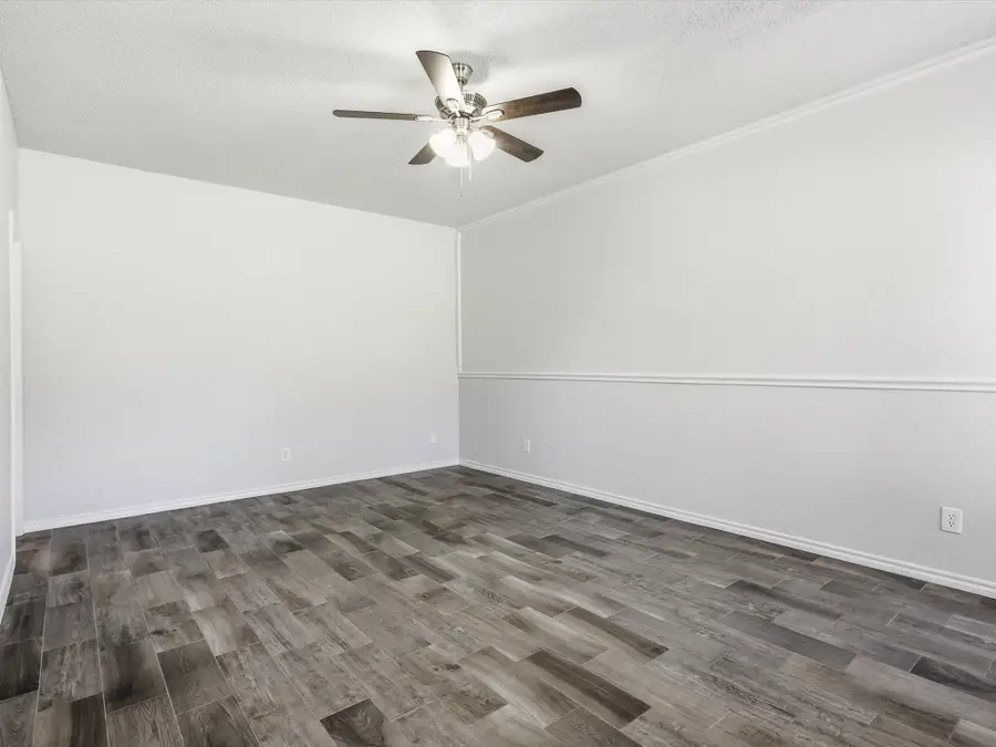 1741 Circle Creek Drive, Lewisville, TX 75067 - Image #3