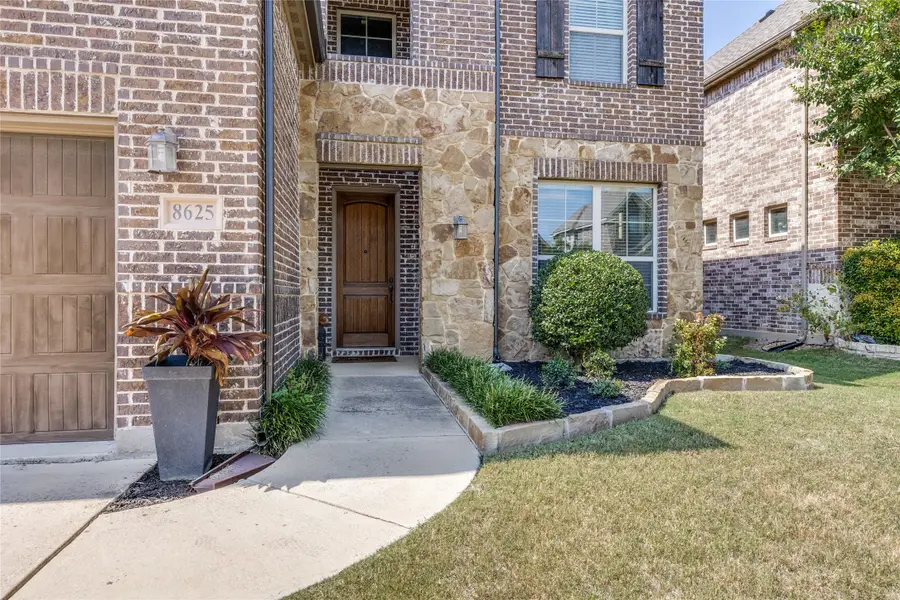 8625 Tribute Lane, Fort Worth, TX 76131 - Image #2