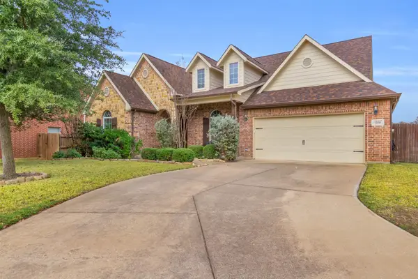 1208 Claire Court, Burleson, TX 76028